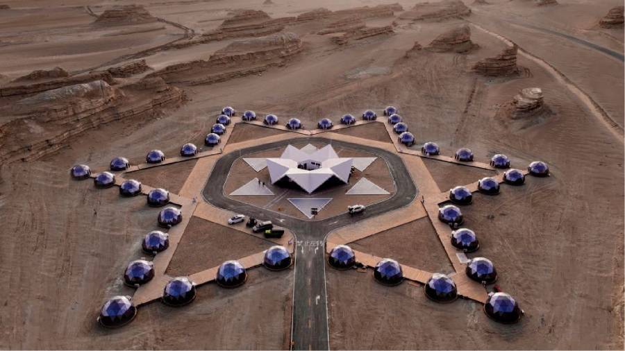 火星移民预演场——模拟外星环境的极端生存训练金明区户外野奢帐篷实验项目